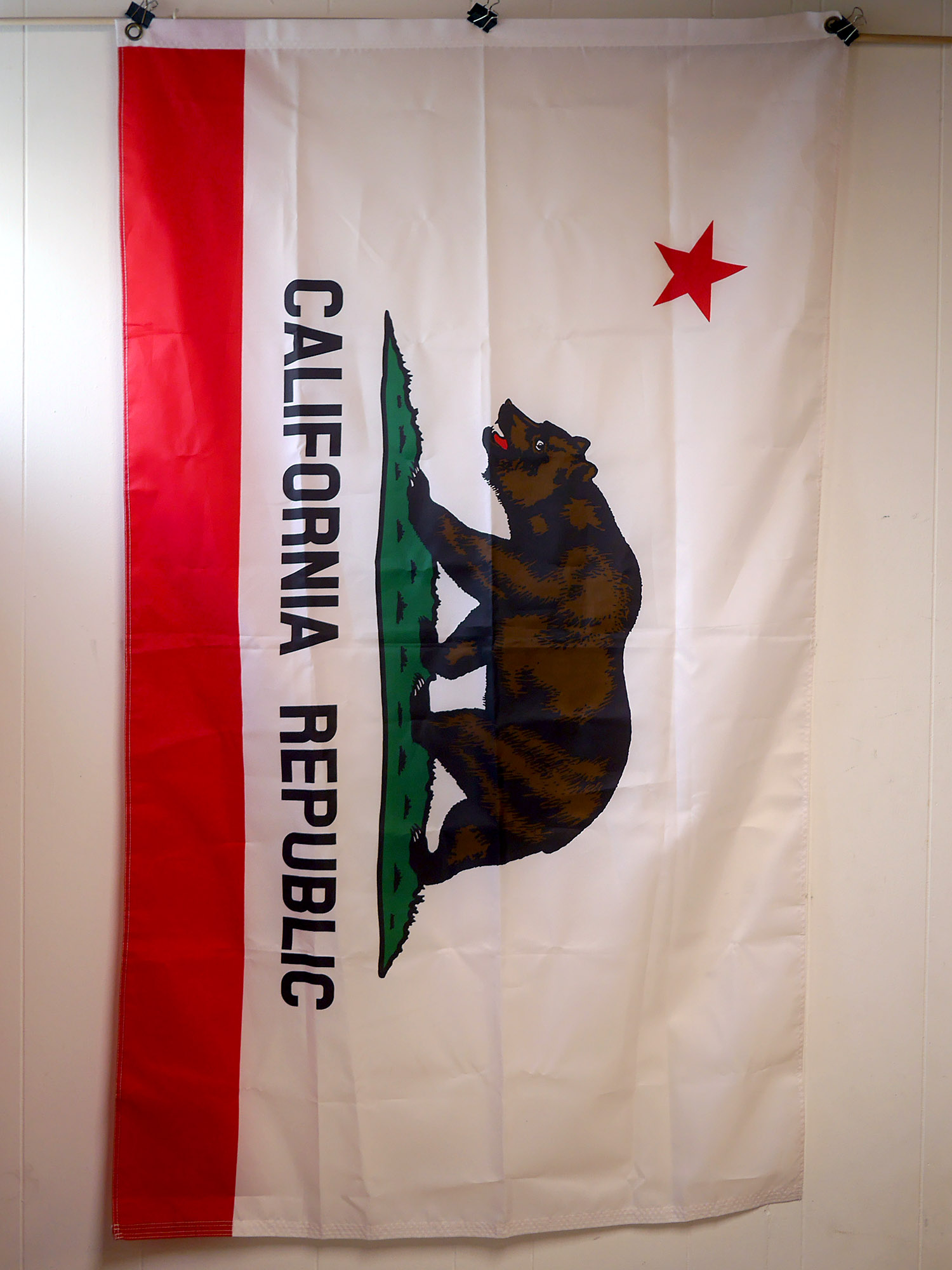 flag_california